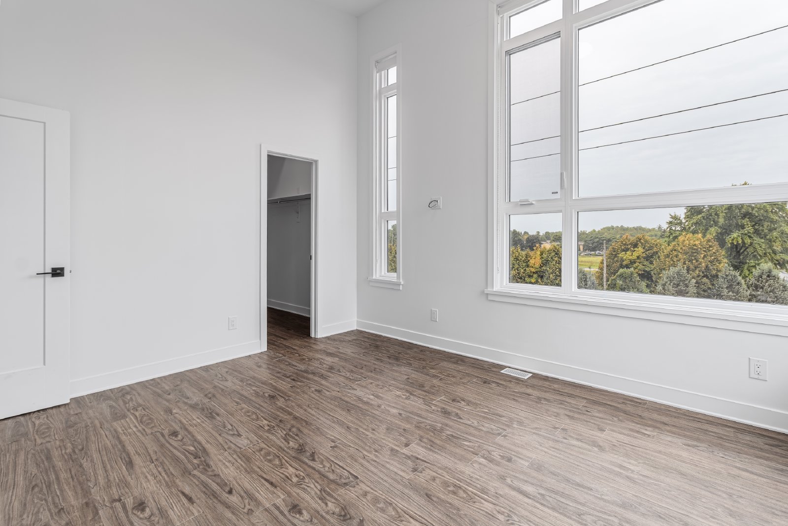 845 Champlain Street - 8 property image