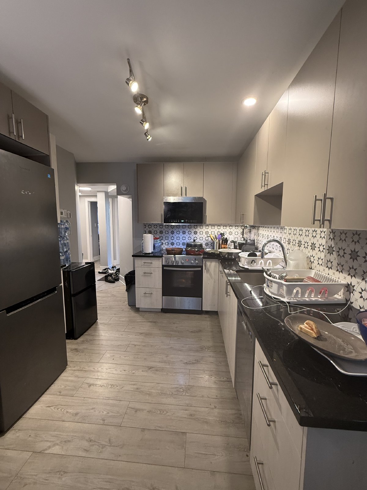 238 Carruthers Avenue - 101 property image