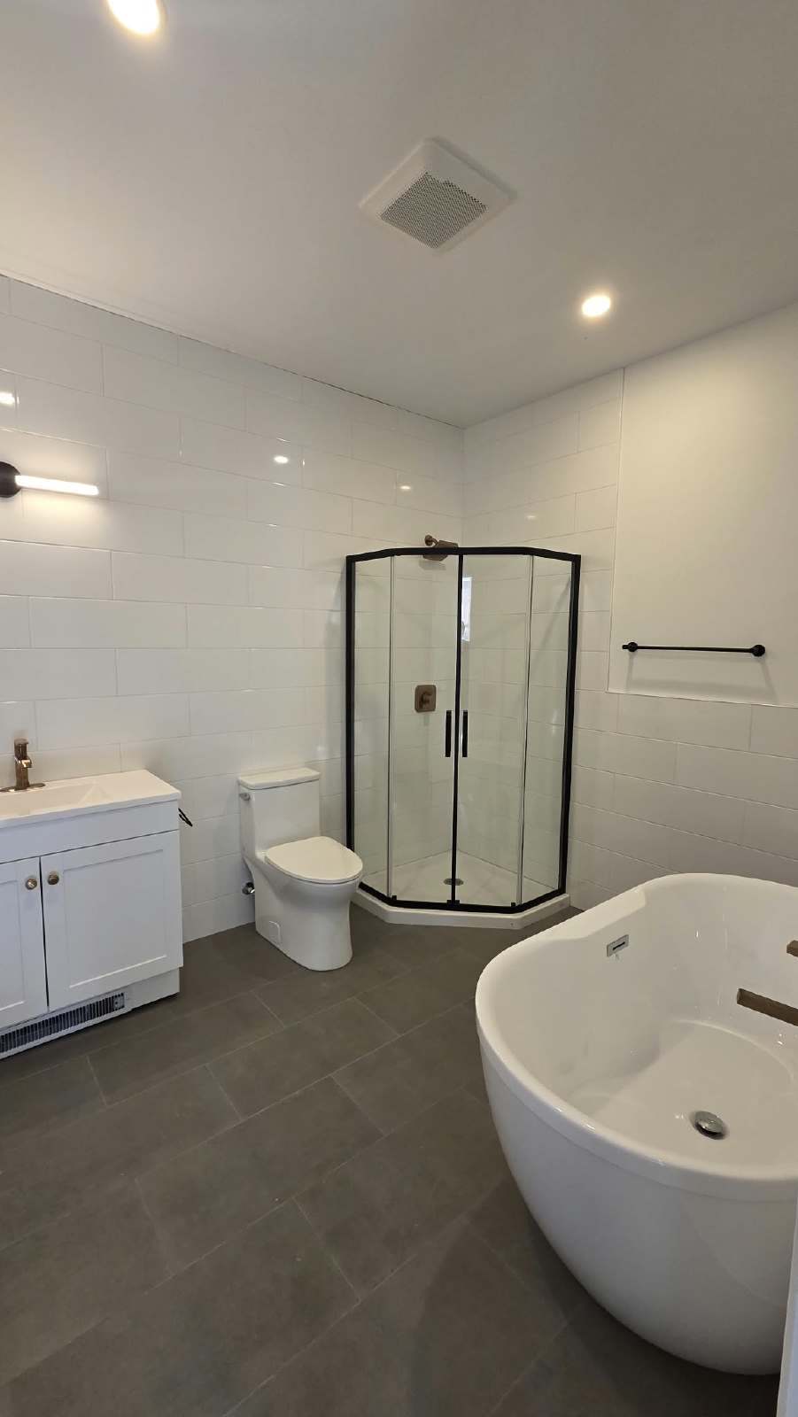 24 Pembroke Street - 9 property image