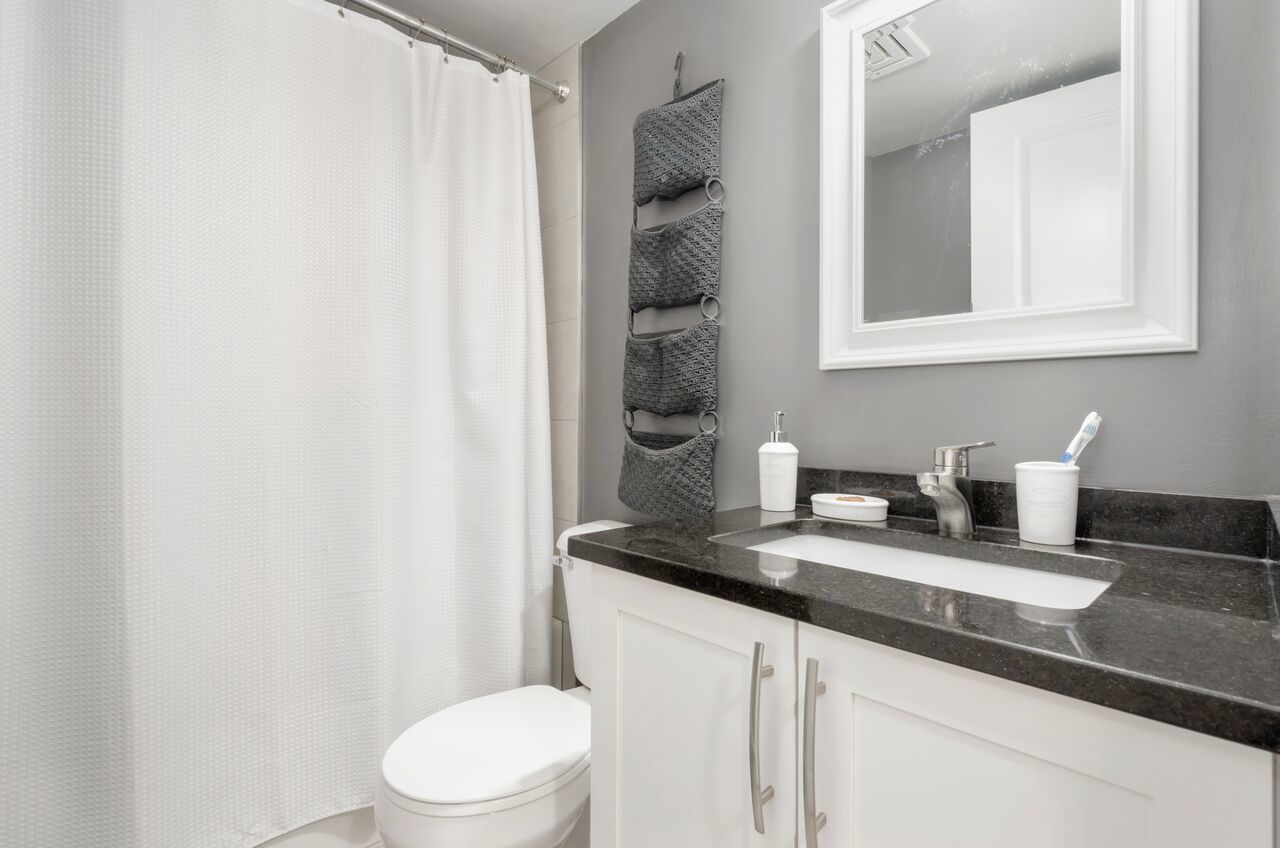 595 Somerset Street West - 201 property image