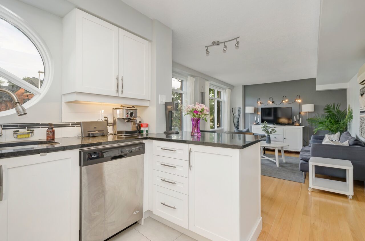 595 Somerset Street West - 201 property image