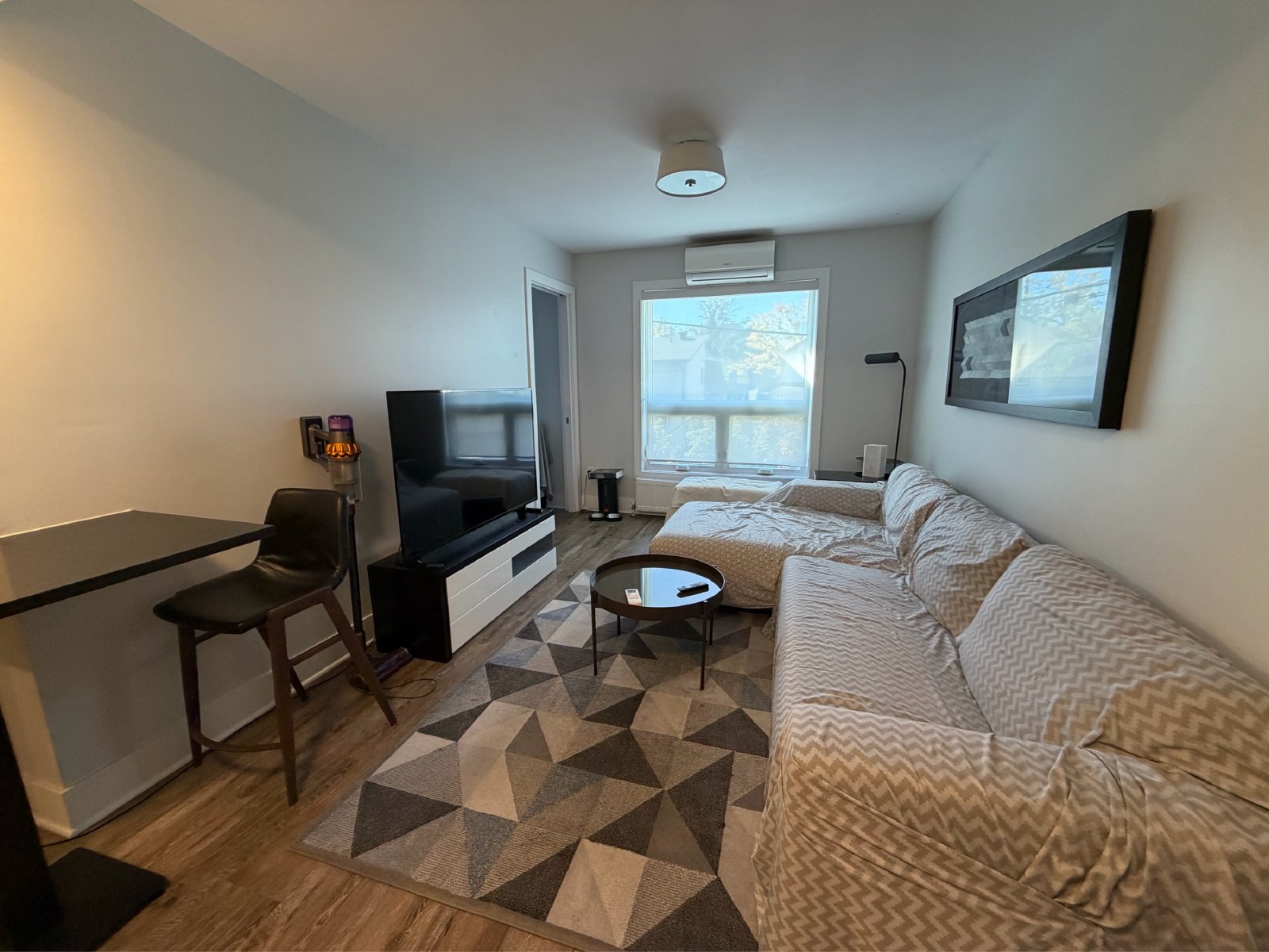 238 Carruthers Avenue - 201 property image