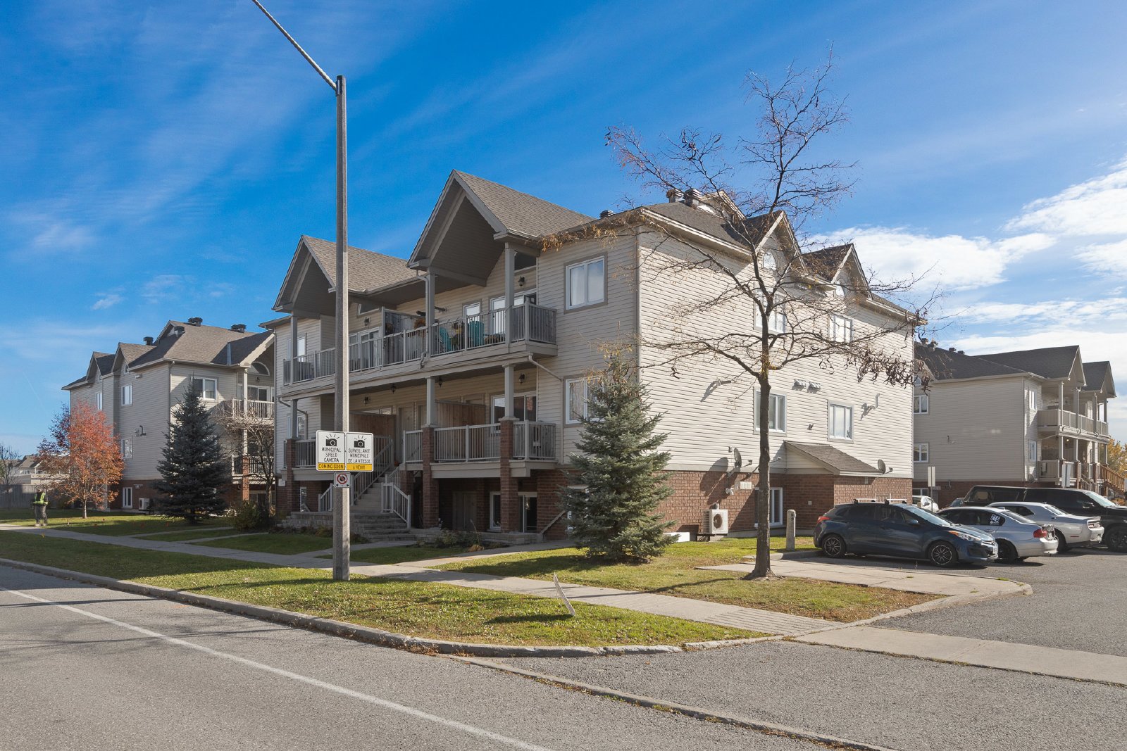 163A Crestway Drive - A property image