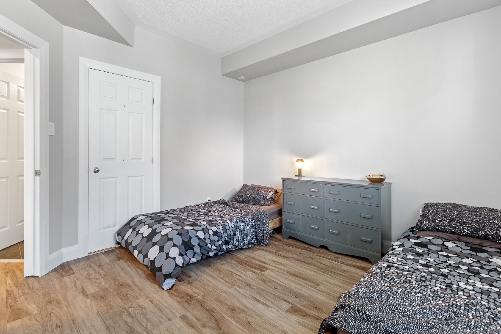 163A Crestway Drive - A property image