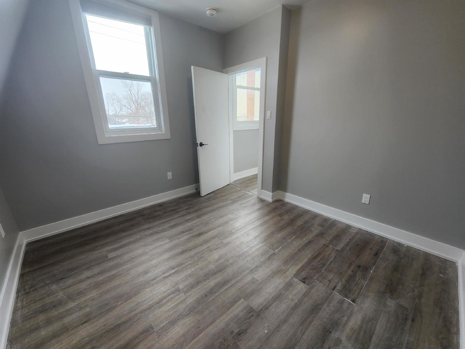 444 Cambridge Street - 3 property image