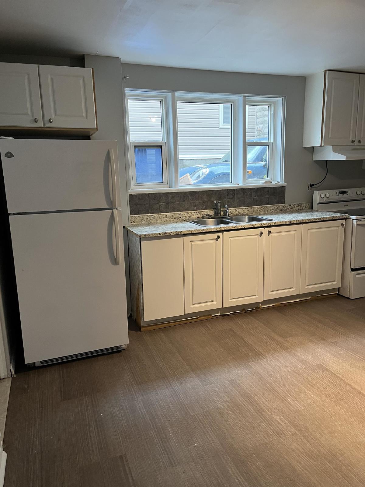 190 Montfort Street - 1 property image