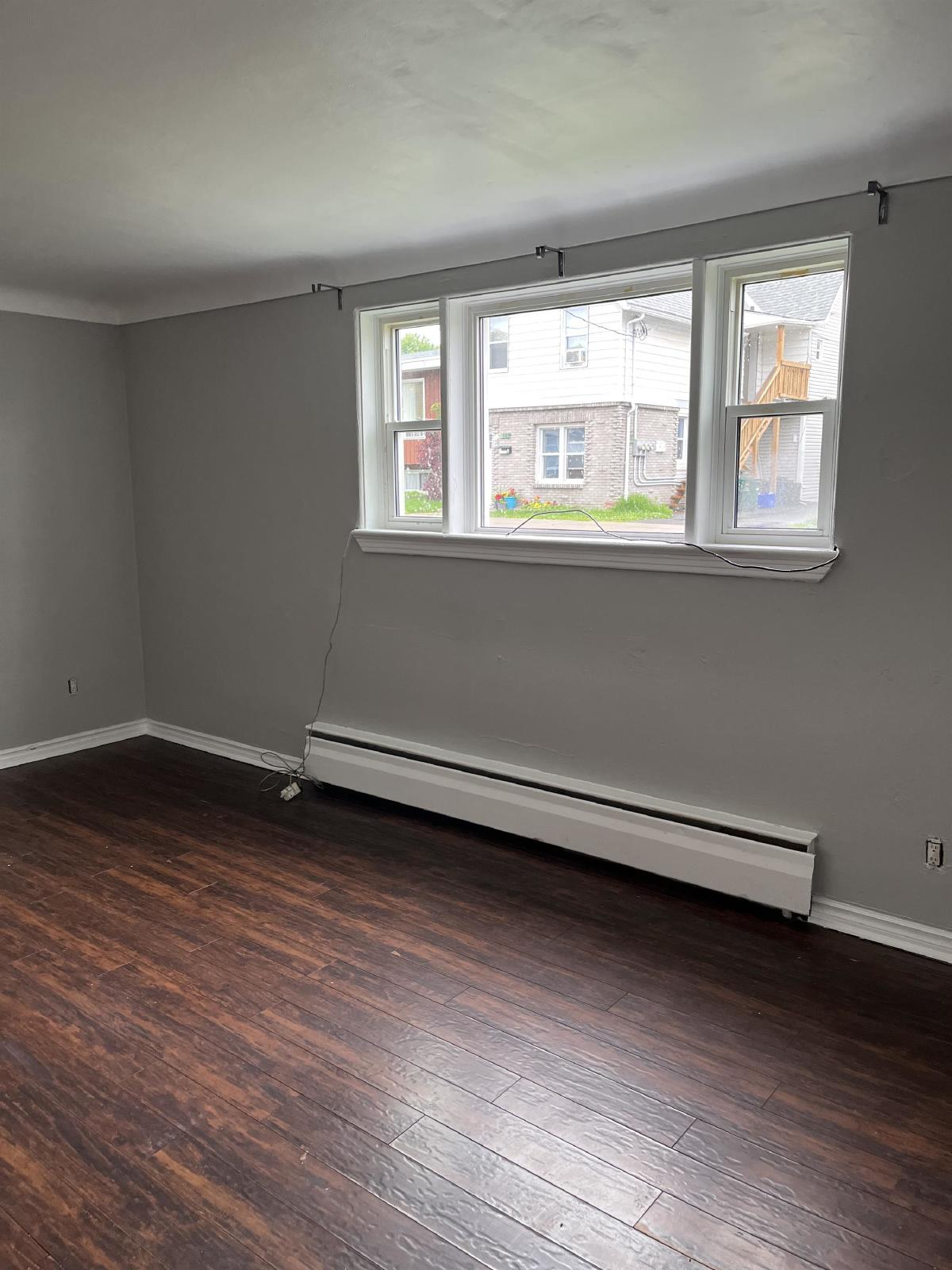 190 Montfort Street - 1 property image