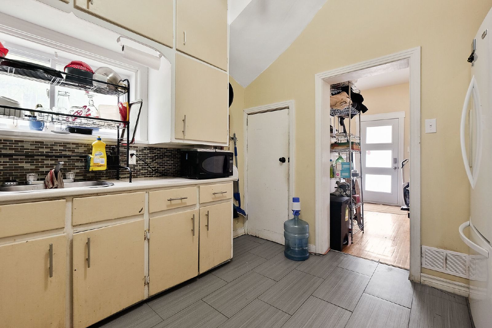 481 Besserer Street - 1 property image