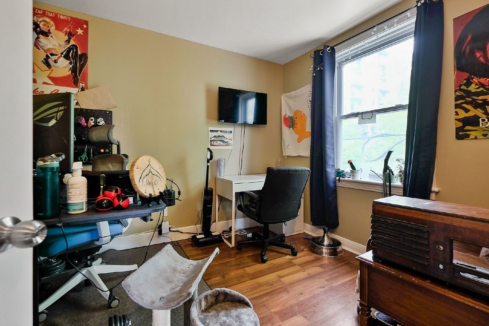 481 Besserer Street - 1 property image