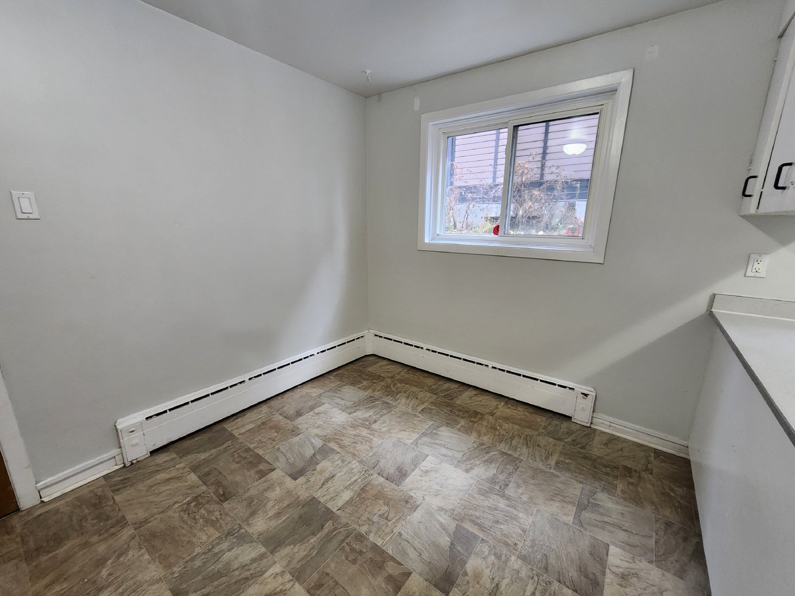 213 Glynn - Unit 1 property image