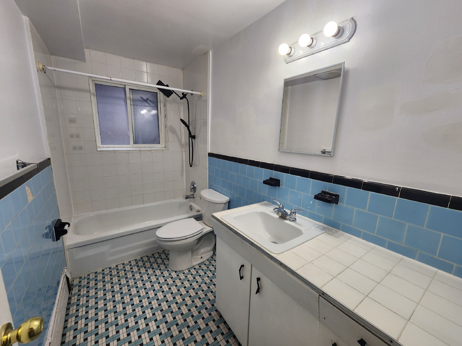 213 Glynn - Unit 1 property image