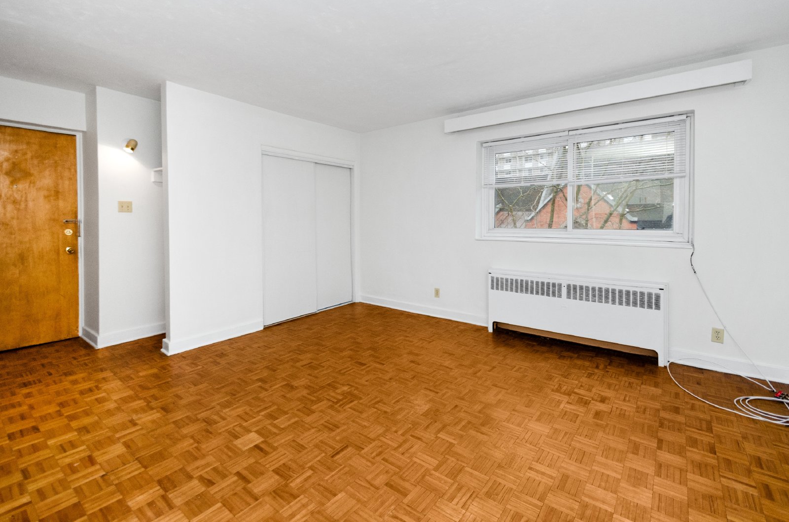 161 Somerset Street West - 6 property image