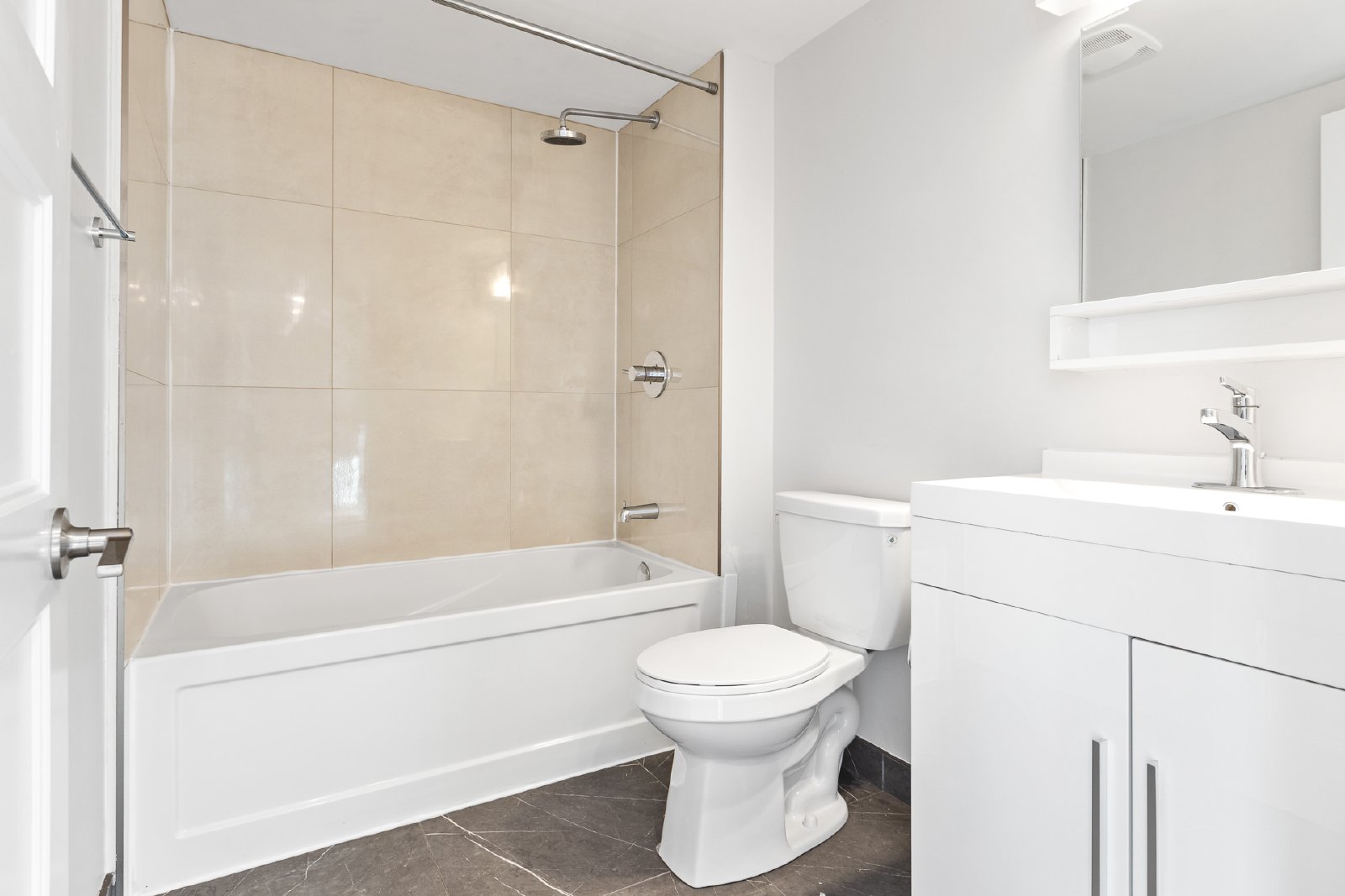 689 Churchill Avenue North - 201 property image