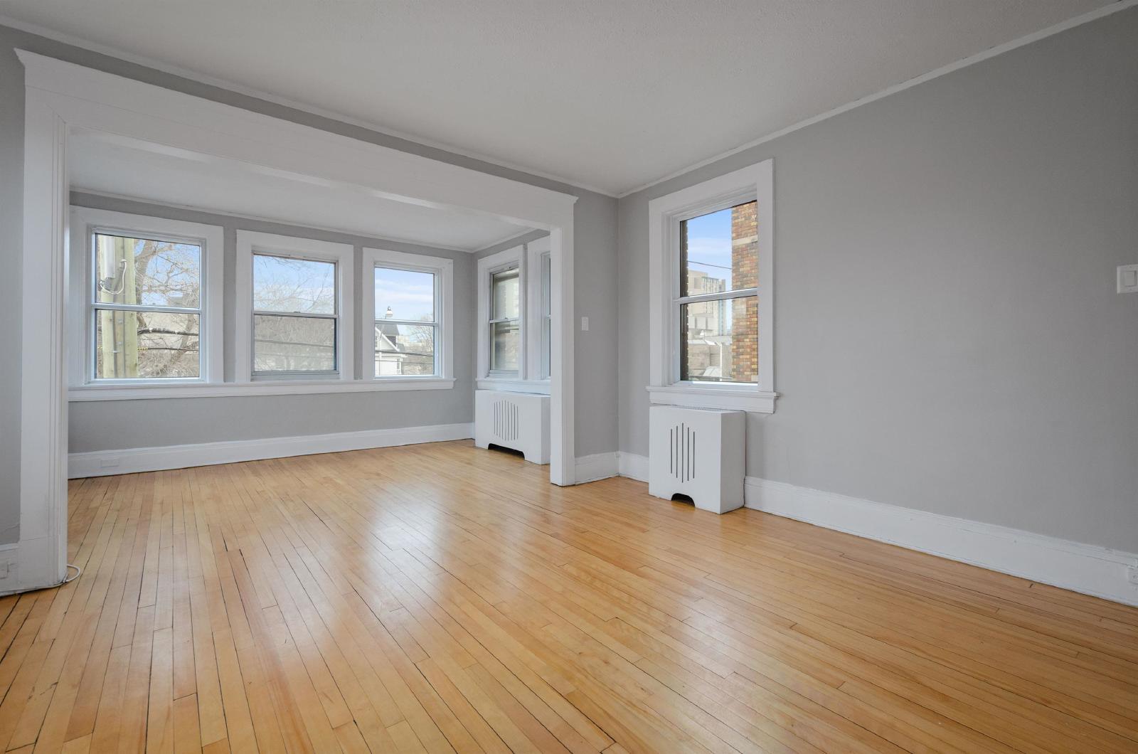 165 Laurier Avenue - 2 property image
