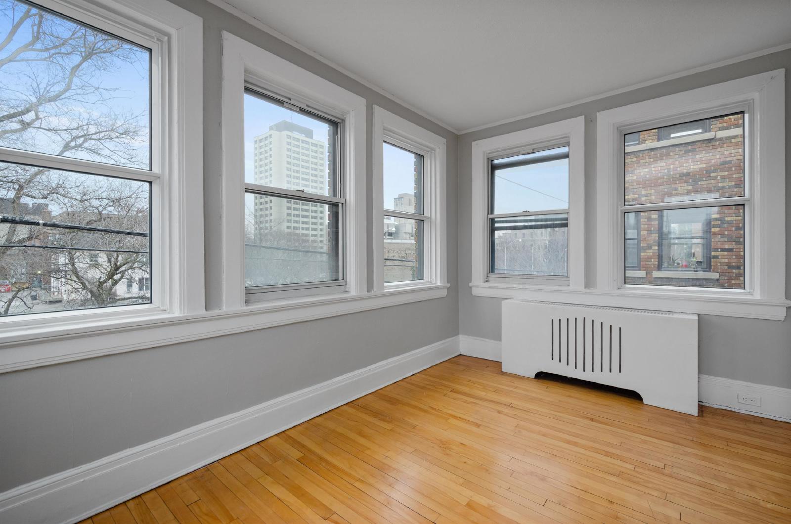 165 Laurier Avenue - 2 property image