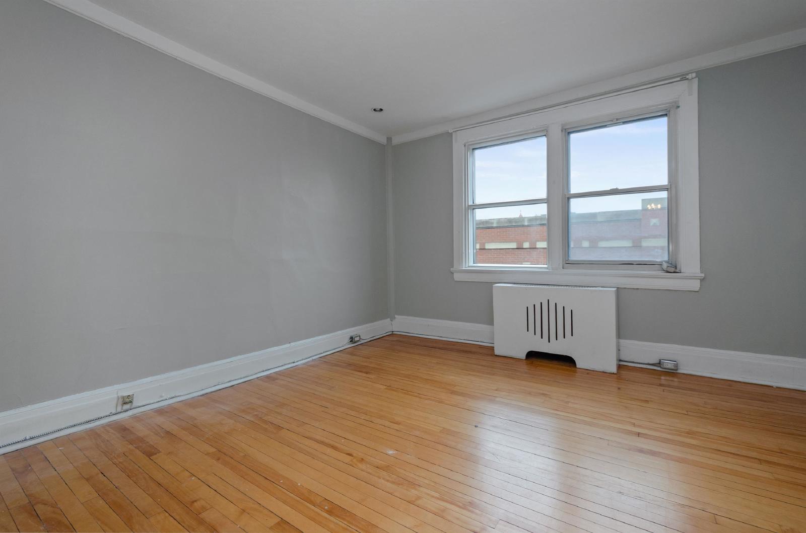 165 Laurier Avenue - 2 property image