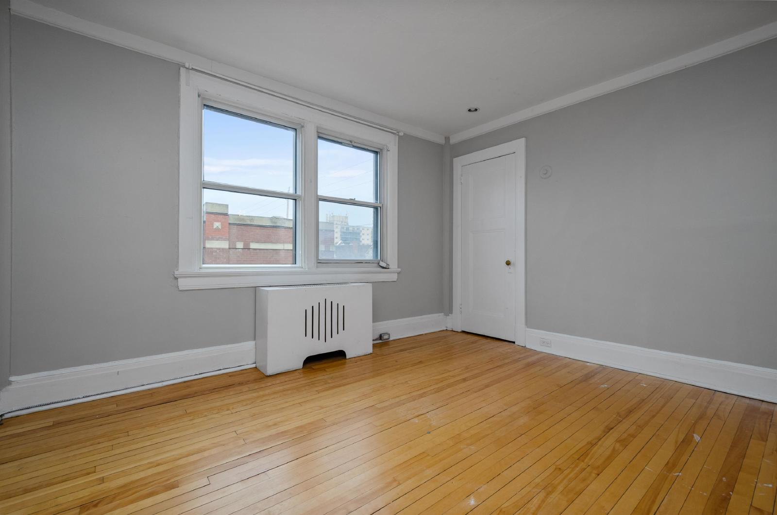165 Laurier Avenue - 2 property image