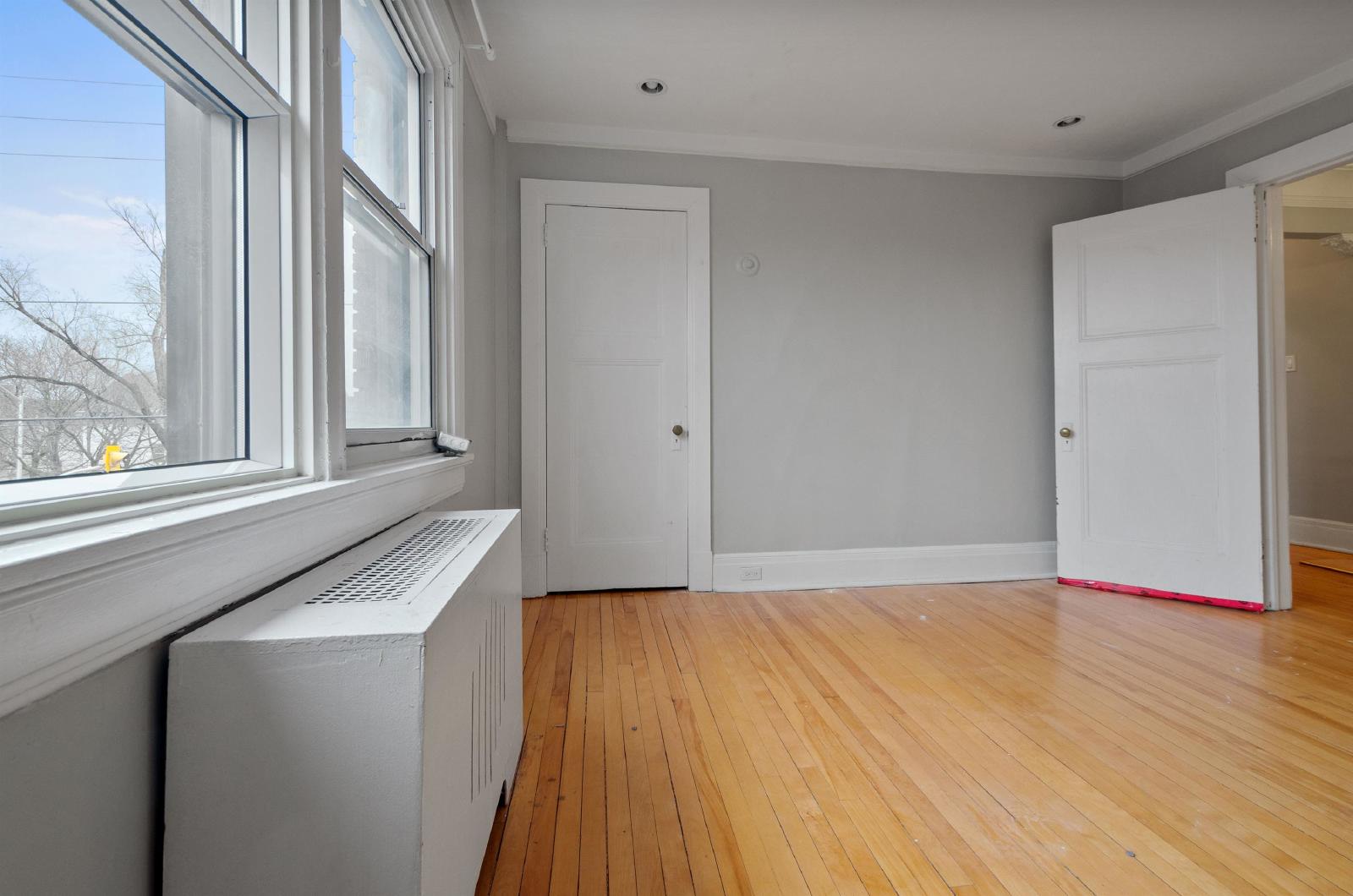 165 Laurier Avenue - 2 property image