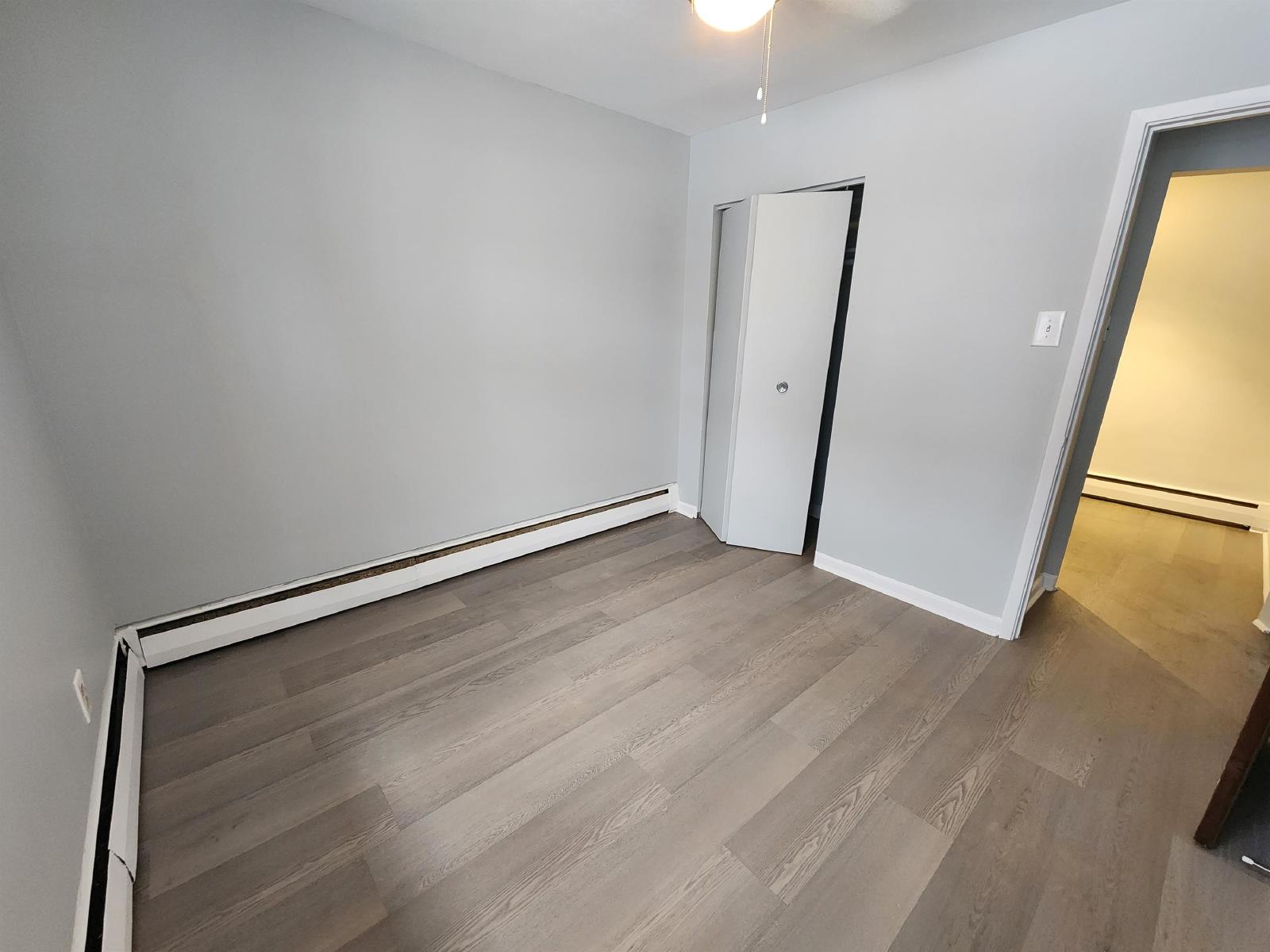 100 Waverley Street - 1 property image