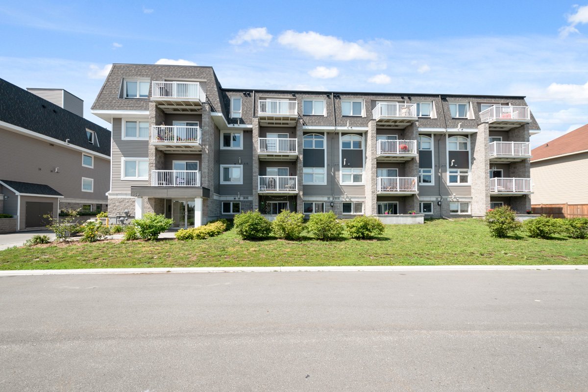 150 Whispering Winds Way - 306 property image