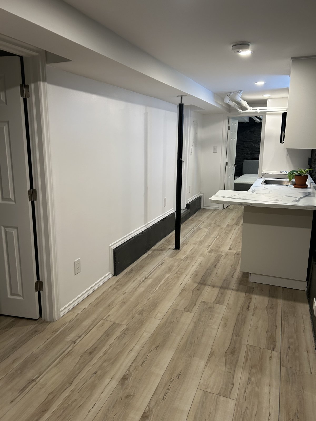 196 James - Unit 9 property image