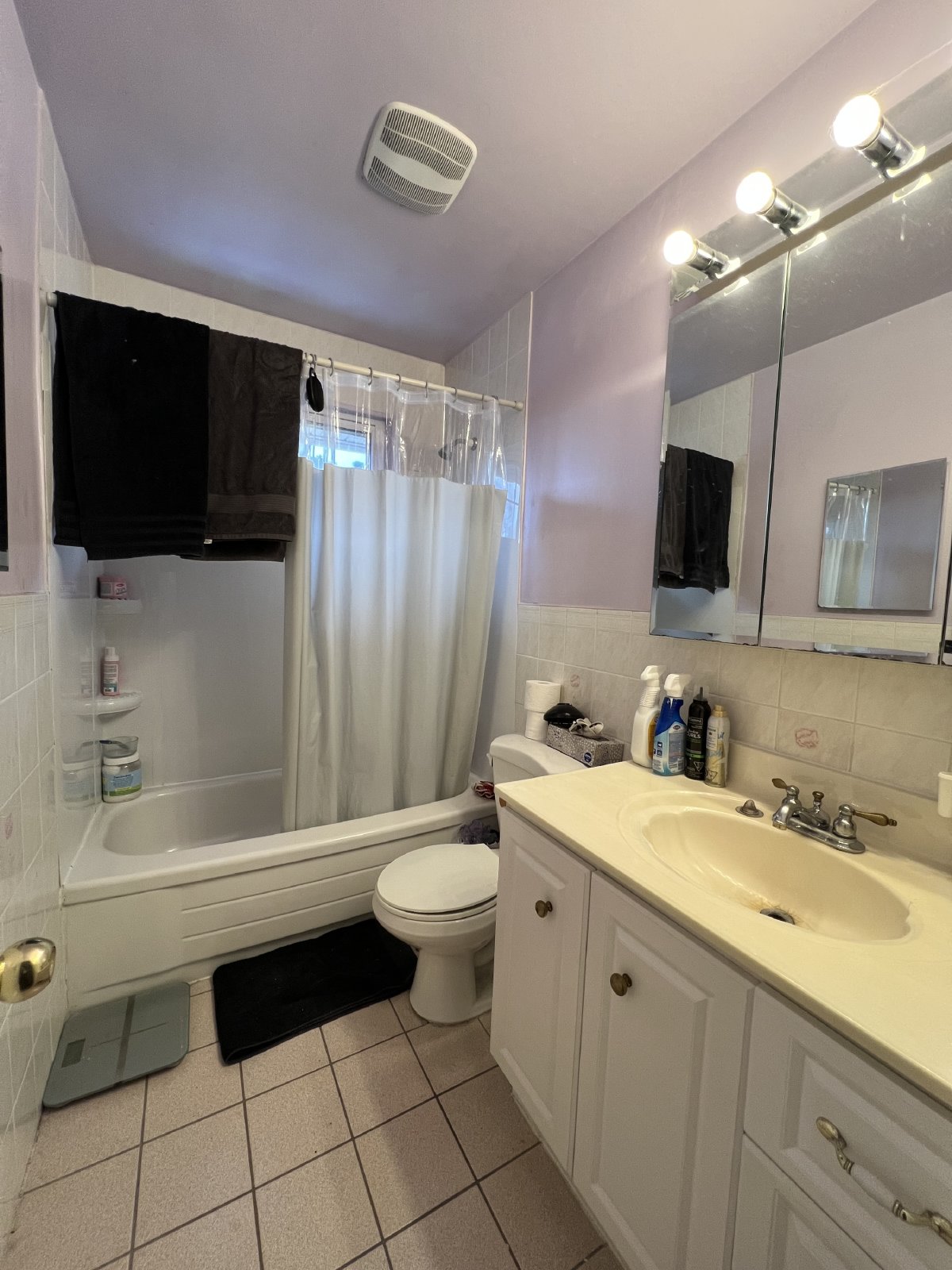 49 Meadowlands Drive West - 1 property image