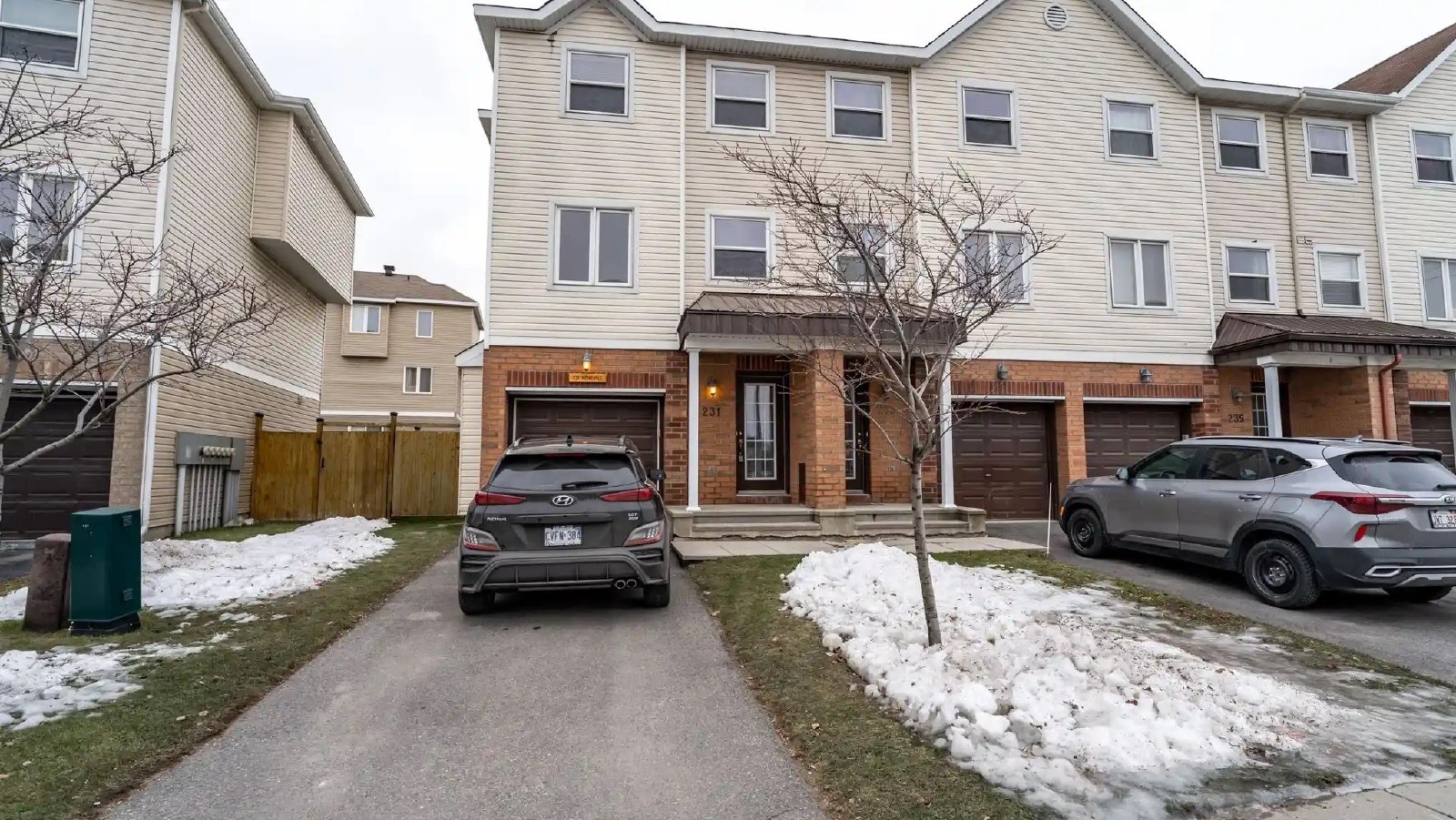 231 Kennevale Drive - 1 property image