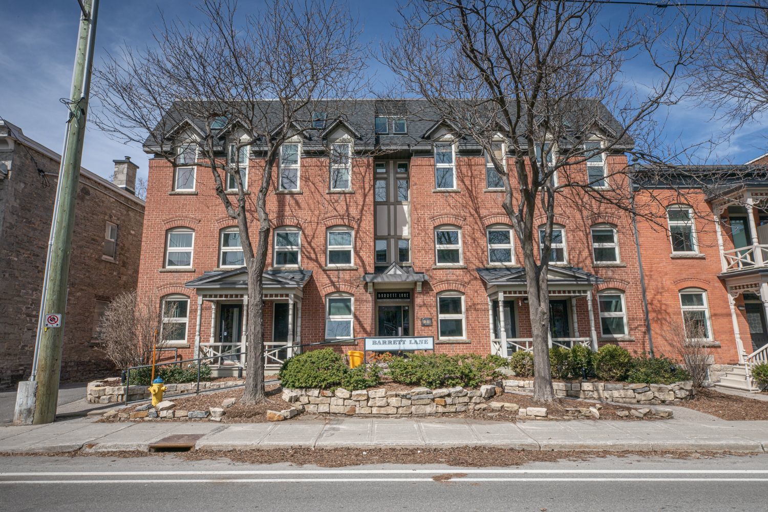 9 215 St. Patrick Street Ottawa, ON K1N5K2 Sleepwell Property Management