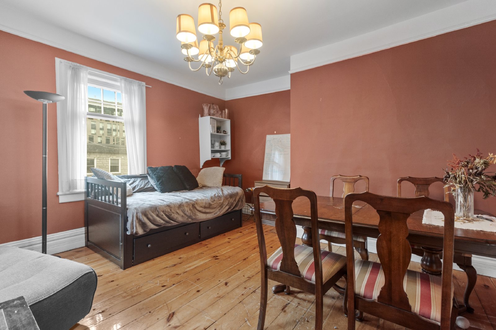 192 Cobourg Street - 2 property image