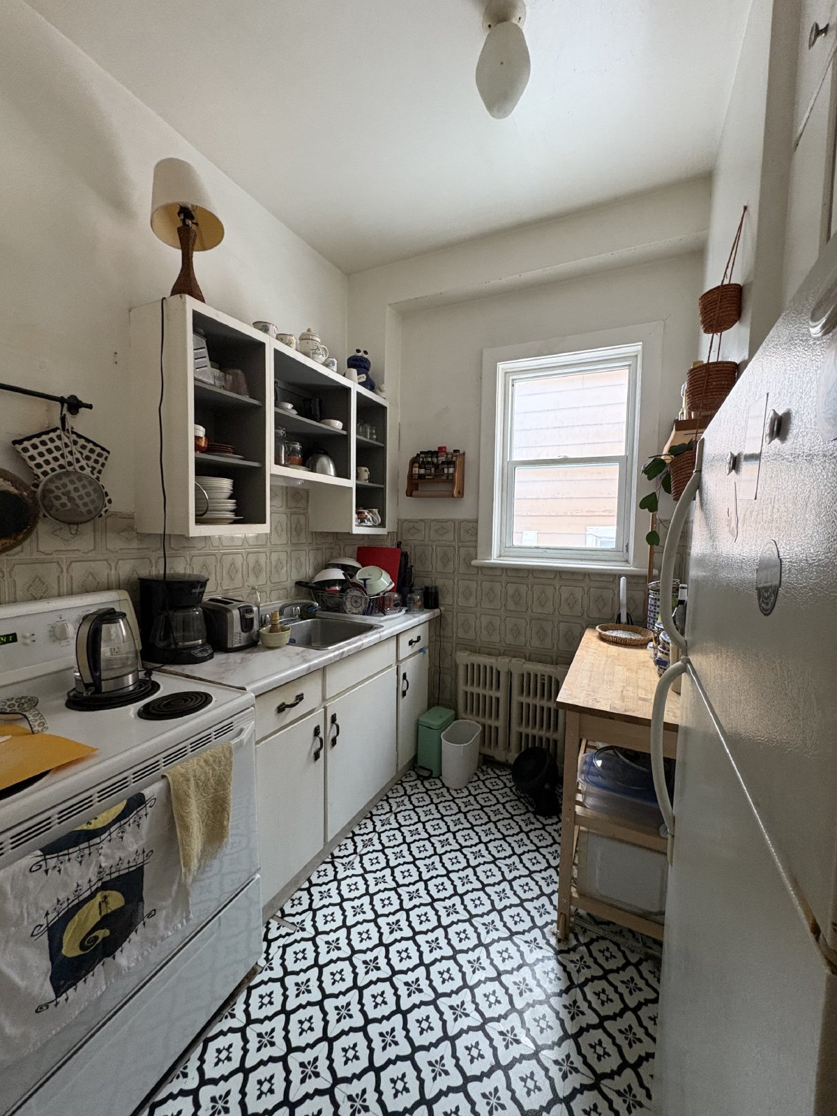 253 Bronson Avenue - 102 property image