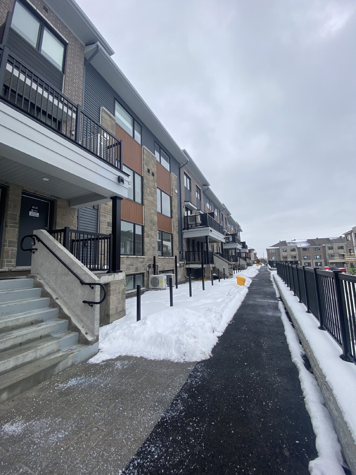 21-401 Glenroy Gilbert Drive - 21 property image