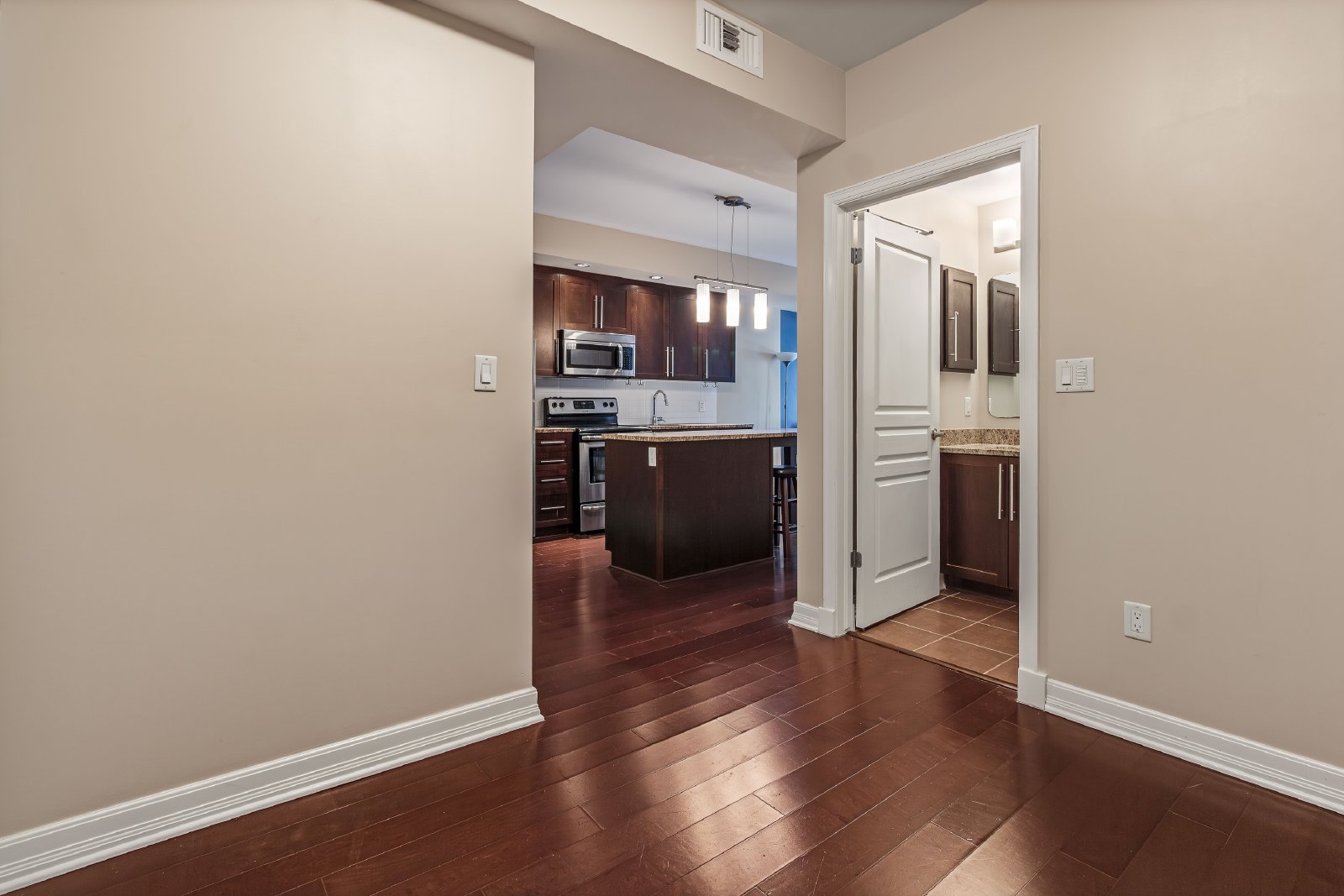 410-238 Besserer Street - 410 property image