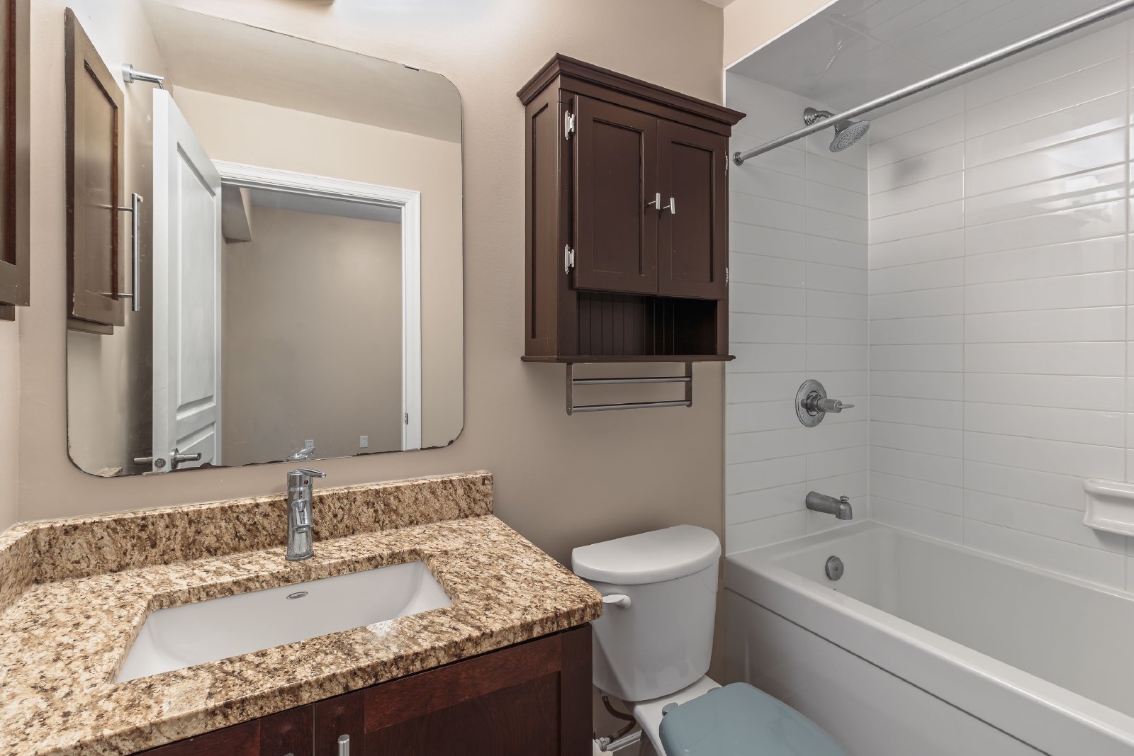 410-238 Besserer Street - 410 property image