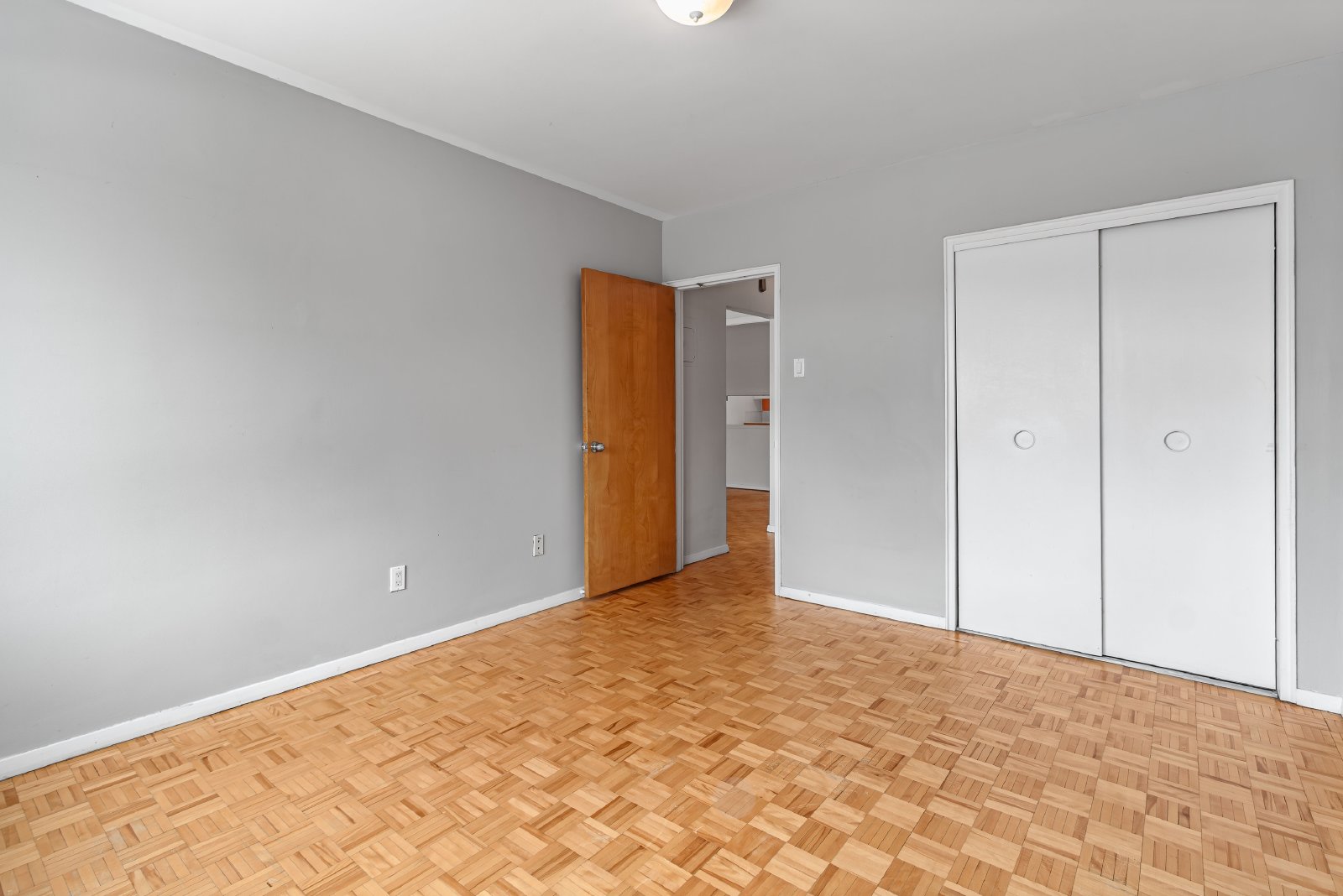 500 Clarence - Unit 4 property image