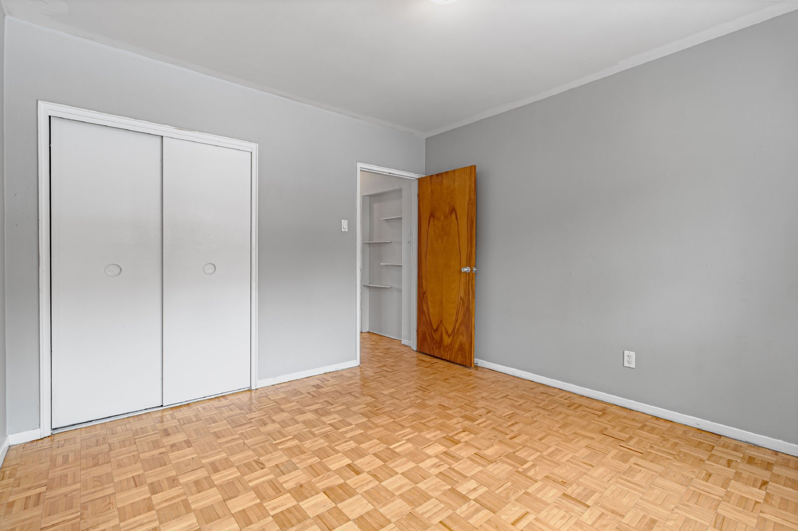 500 Clarence - Unit 4 property image