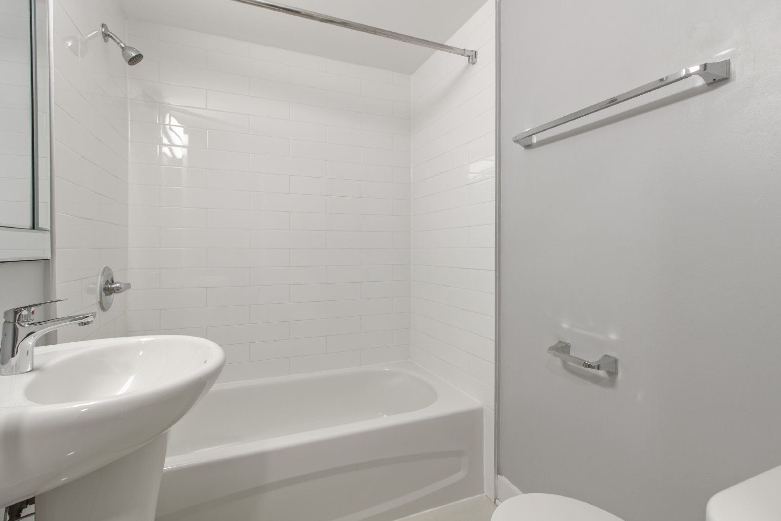 420 Gilmour Street - 103 property image