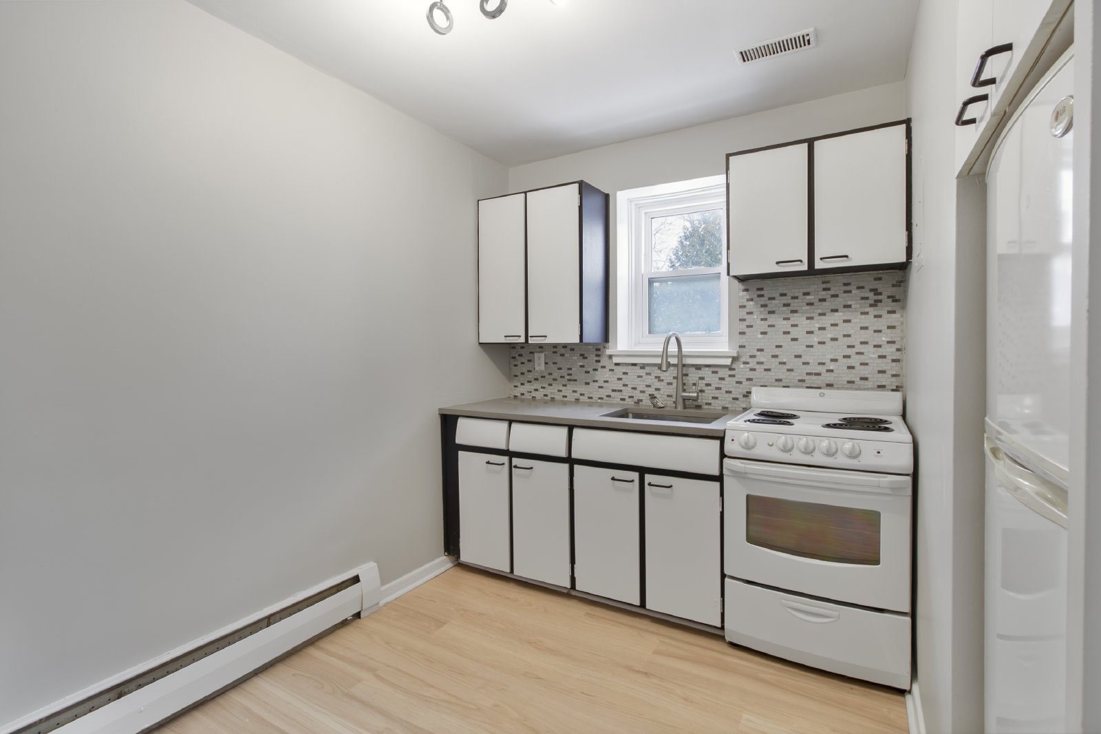 100 Waverley Street - 306 property image