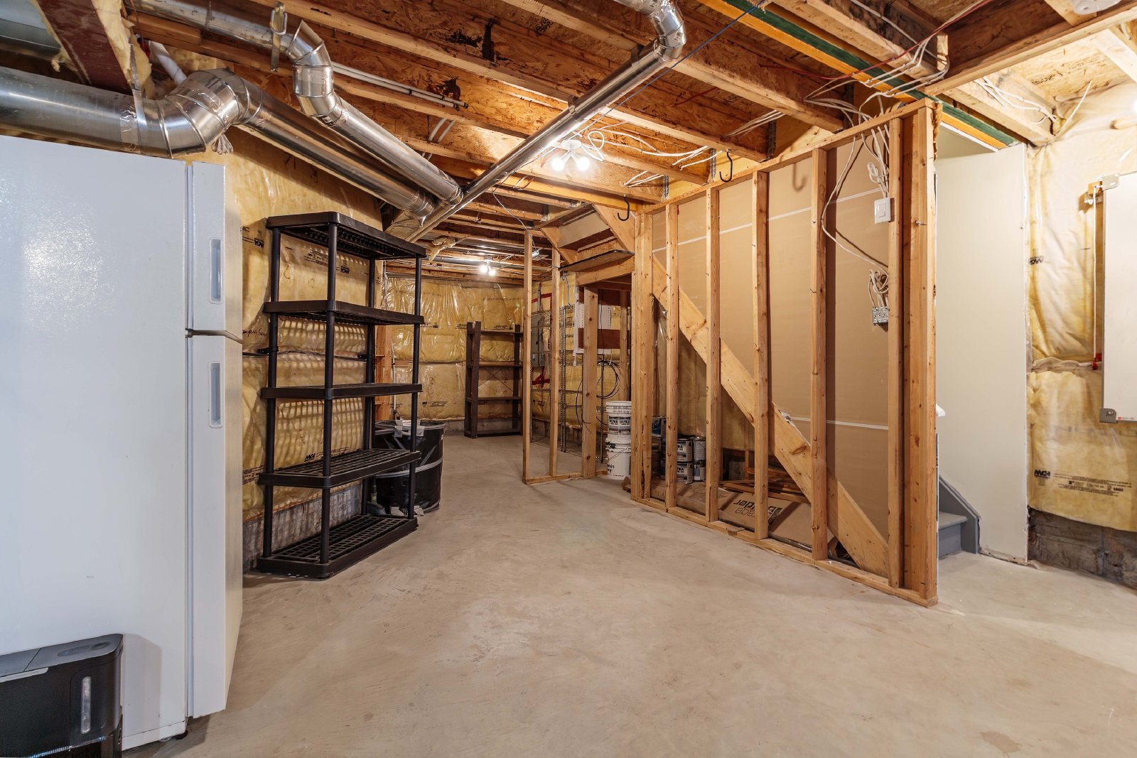 516 Carina Crescent - 1 property image