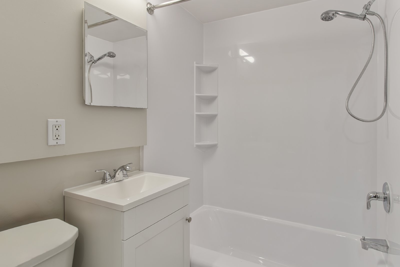 100 Waverley Street - 206 property image