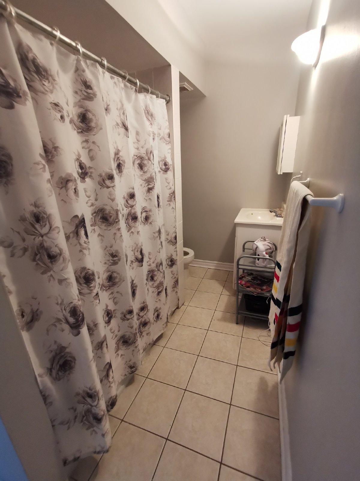 379 Bronson - Unit 3 property image