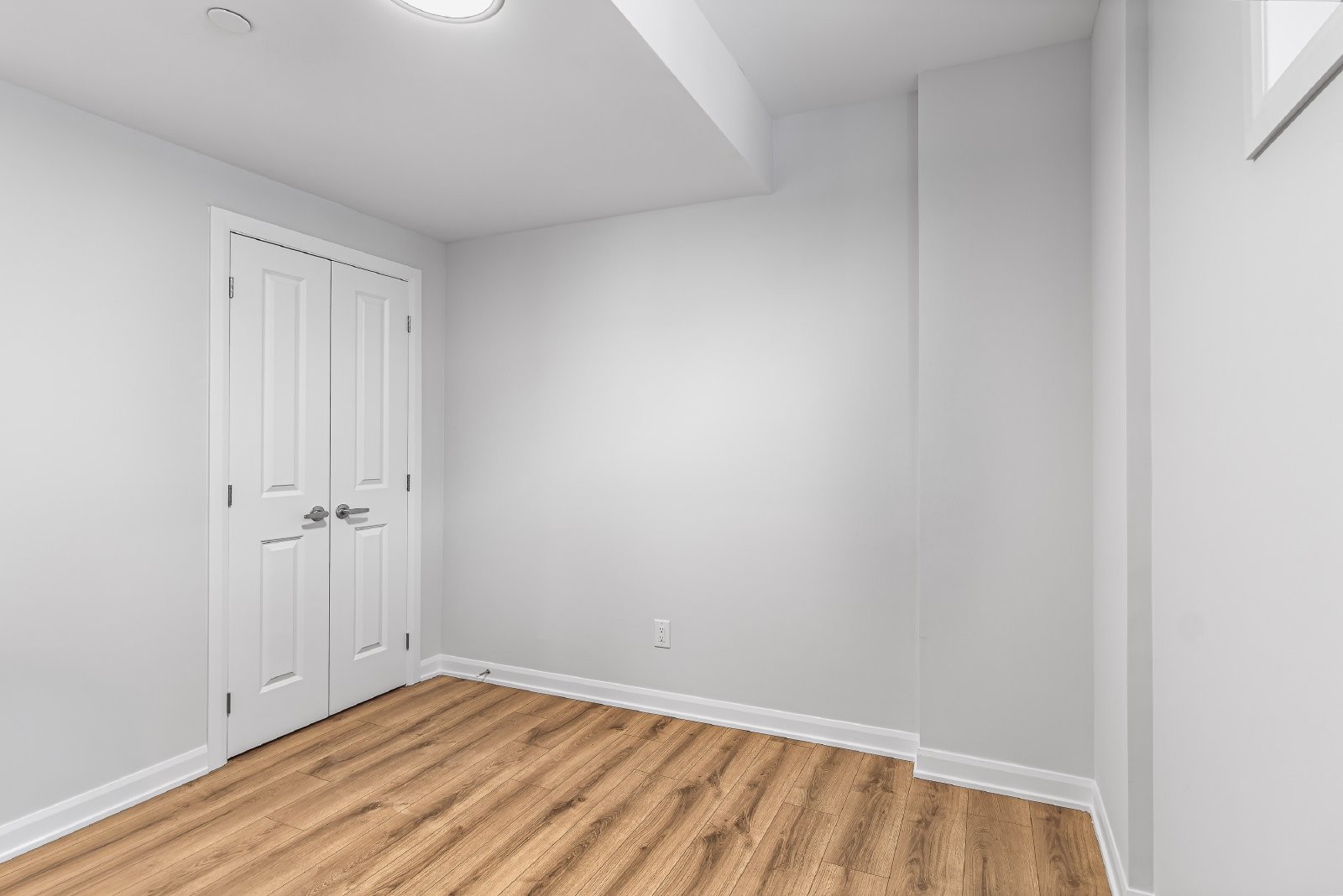 21-401 Glenroy Gilbert Drive - 21 property image