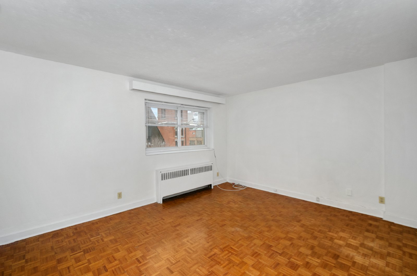 161 Somerset Street West - 24 property image