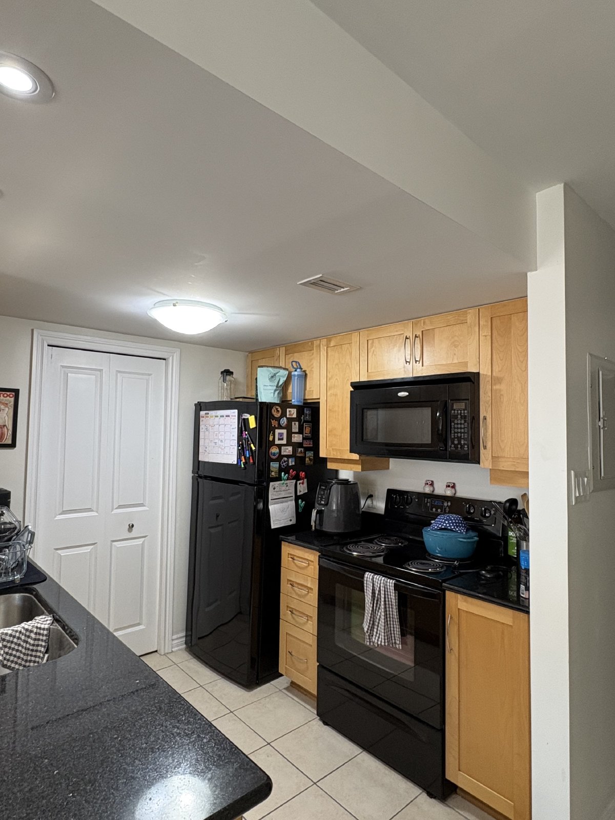 202-314 Central Park Drive - 202 property image