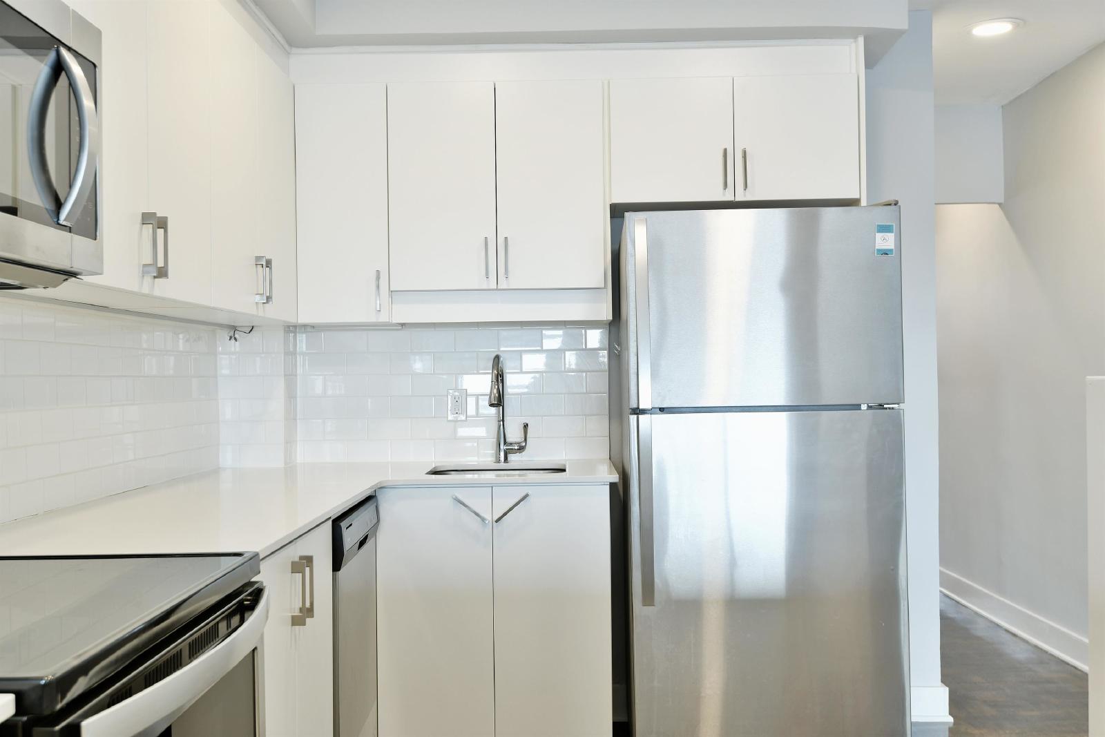 420 Gilmour Street - 601 property image