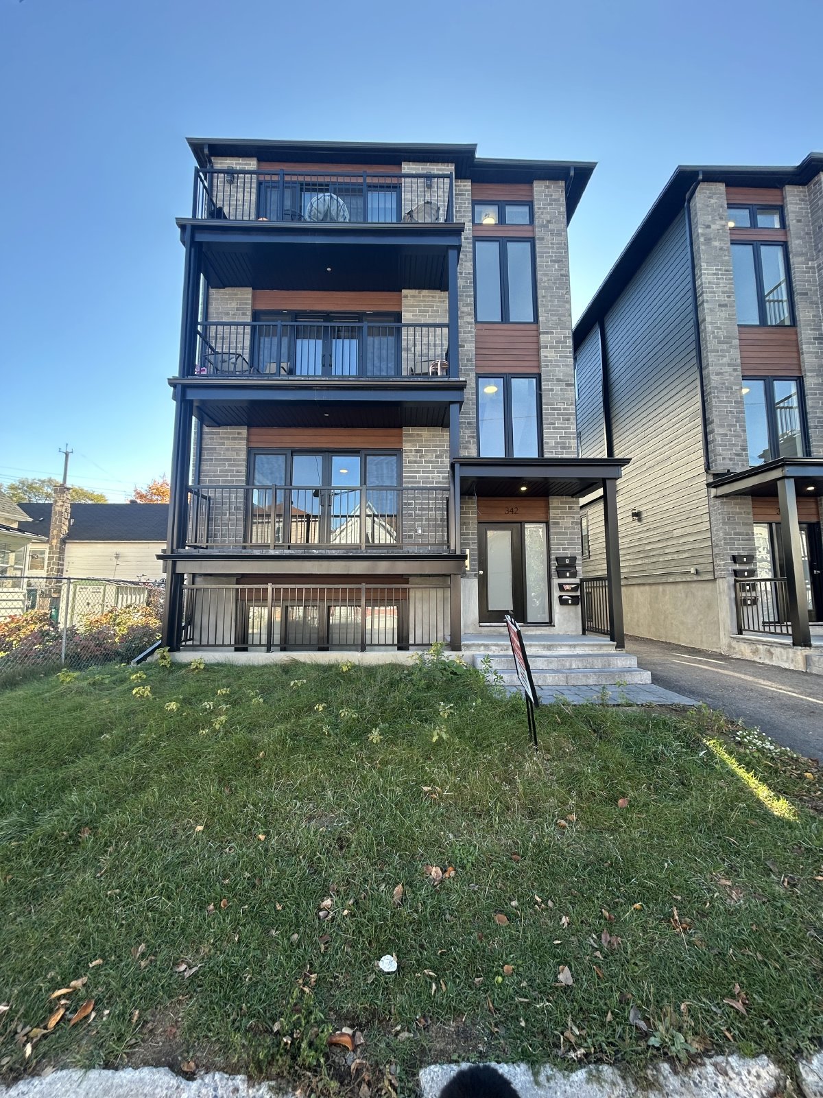 342 Shakespeare Street - 1 property image