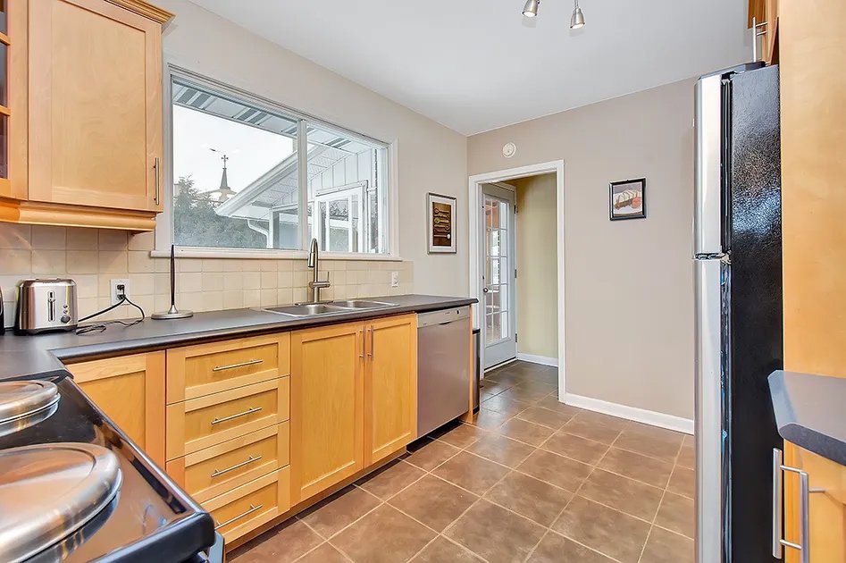 873 Wingate Drive - 1 property image