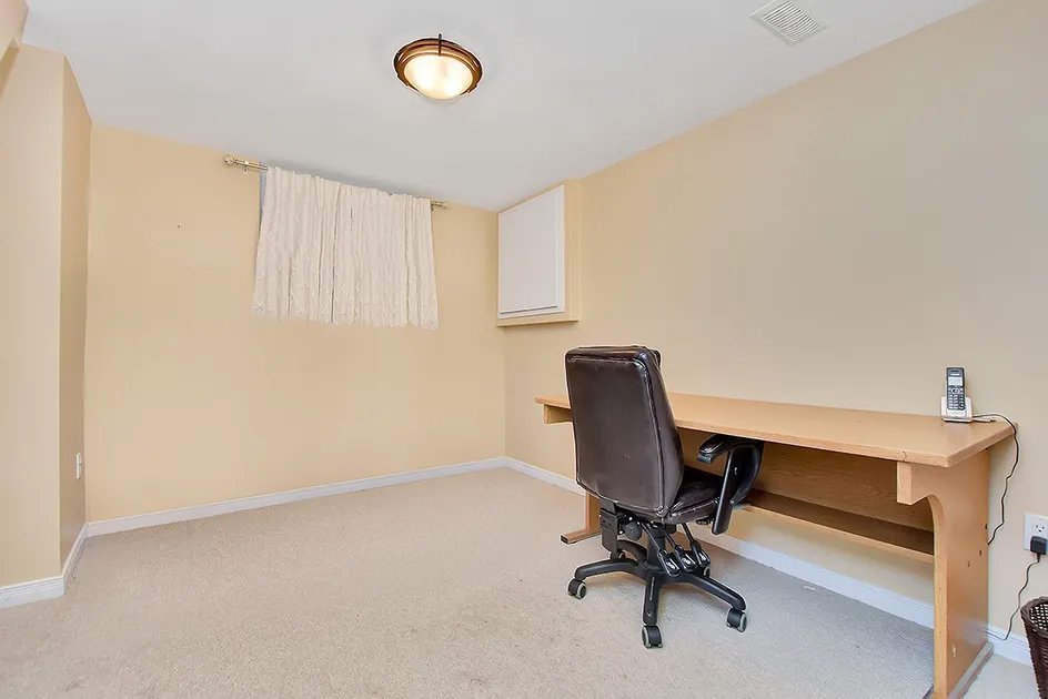 873 Wingate Drive - 1 property image