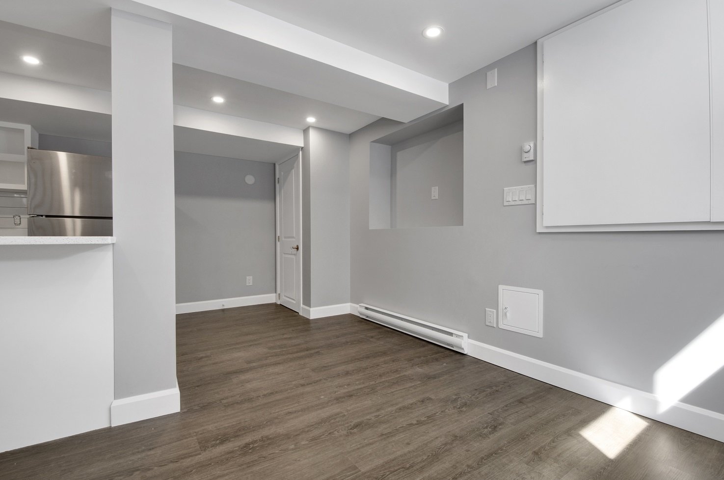 868 Maplewood Avenue - 2 property image