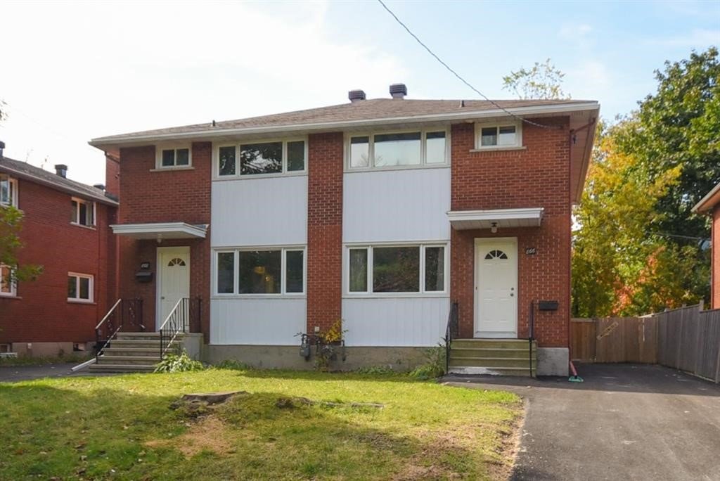 868 Maplewood Avenue - 2 property image