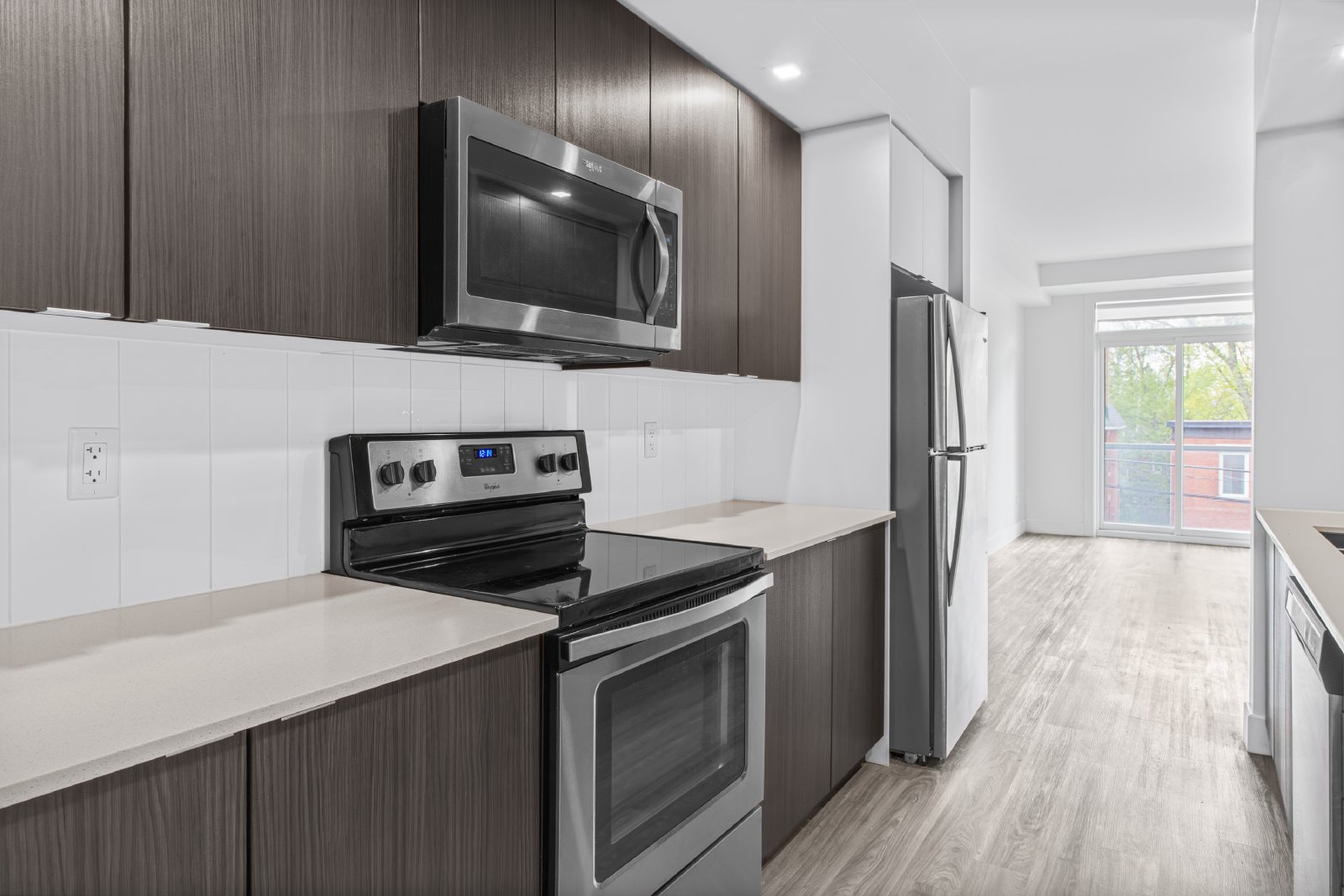 337 Sunnyside Avenue - 302 property image